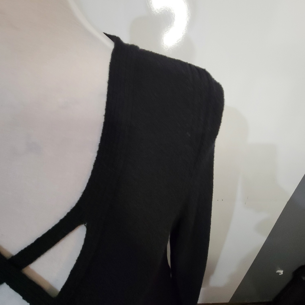 Free People Criss Cross front long sleeve black sweater women size small - Picture 9 of 10